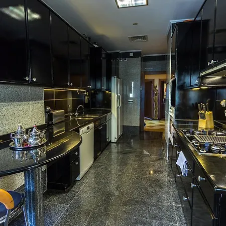 Luxury & Wide Av. Da Republica *