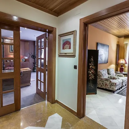 Luxury & Wide Av. Da Republica Apartment